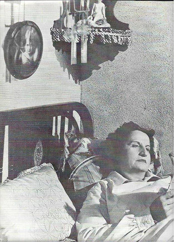 LAMINA 35361: Contraportada de la revista The Film Journal 1975 Escena de Hope Emerson en Caged
