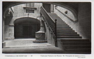 POSTAL PV08881: Patio del Palacio del Marques de Serralavega, Torroella de Montgri