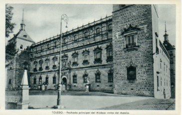 POSTAL PV08871: Fachada del Alcazar antes del asedio,Toledo