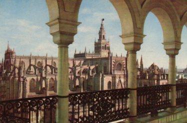 POSTAL PV08919: Vista parcial Catedral de Sevilla