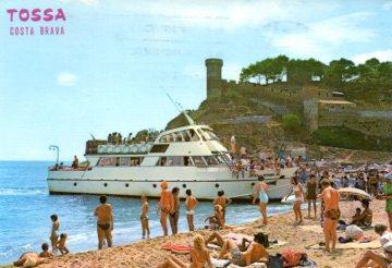 POSTAL PV09021: Embarcacion tipica de recreo en Tossa de Mar