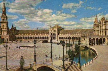 POSTAL PV08928: Plaza de España en Sevilla vista general