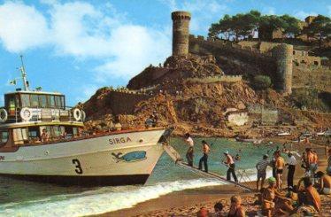 POSTAL PV08924: Pasajeros subiendo a la golondrina en Tossa de Mar