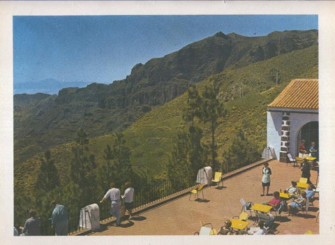 Gran Canaria: Lamina 16: Terraza parador Cruz de Tejeda