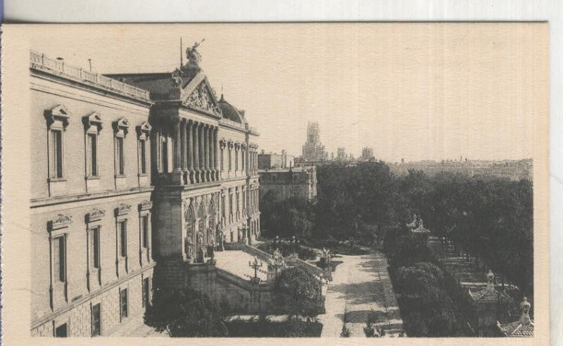 Postal  B/N 0125 : Biblioteca Nacional de Madrid