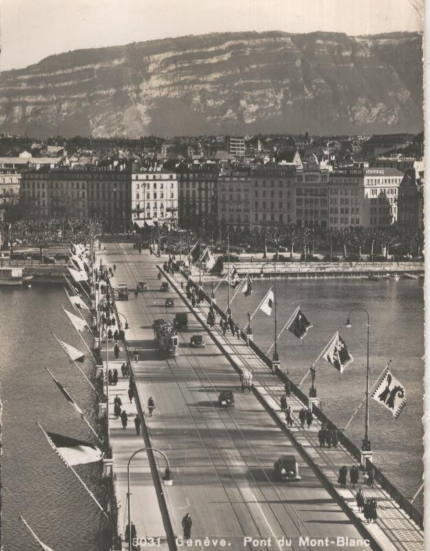 Postal  B/N 0112 : Pont du Mont Blanc en Geneve