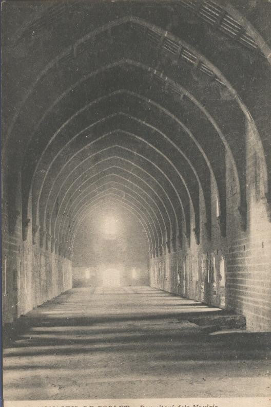 Postal B/N 0106 : Monastir de Poblet: Dormitori dels Novicis