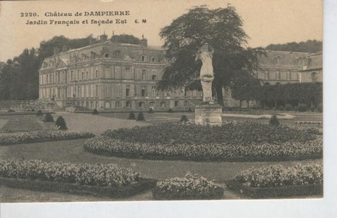 Postal B/N 0280 : Chateau de Dampierre: Jardin français et façade est