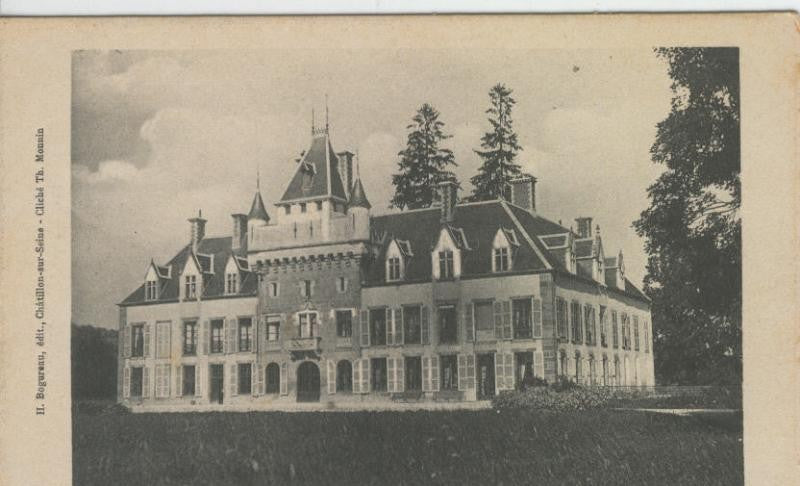 Postal castillos numero 079: Haute Marne, Rouvres sur Aube, Le Chateau