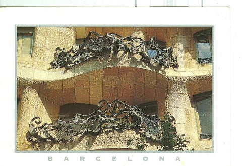 Postal 6552 : Barcelona, detalle de la Pedrera de Gaudi