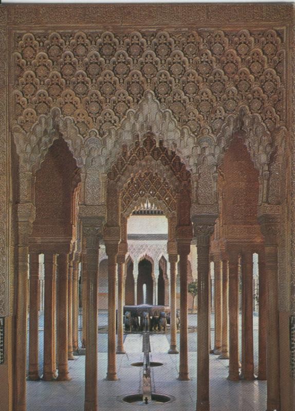 Postal 6927: Patio de los Leones de la Alhambra de Granada