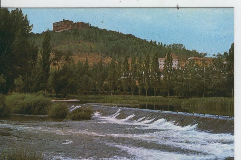 Postal 7142 : Parador Nacional de Soria visto desde el rio Duero