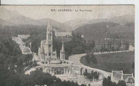 Postal B/N 0377 : Lourdes, La Basilique