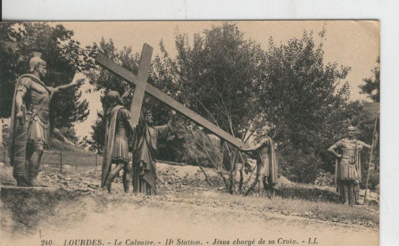 Postal B/N 0381 : Lourdes, Le Calvaire-II stations