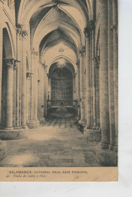 Postal B/N 0421 : Nave principal de la catedral vieja de Salamanca