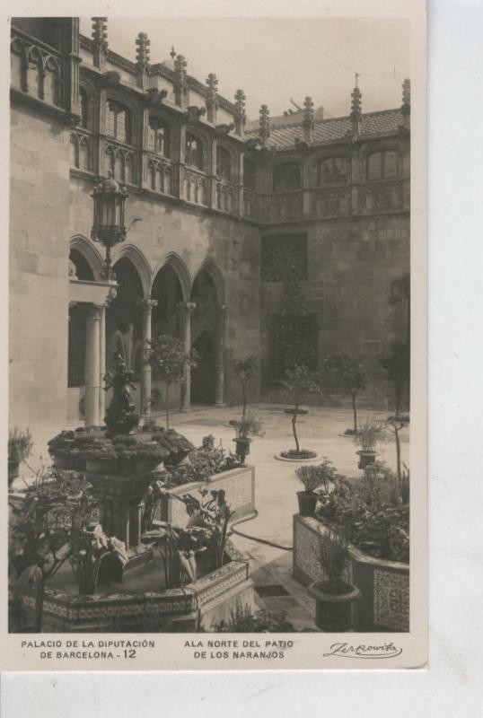 Postal B/N 0428 : Patio de los Naranjos, Diputacion de Barcelona