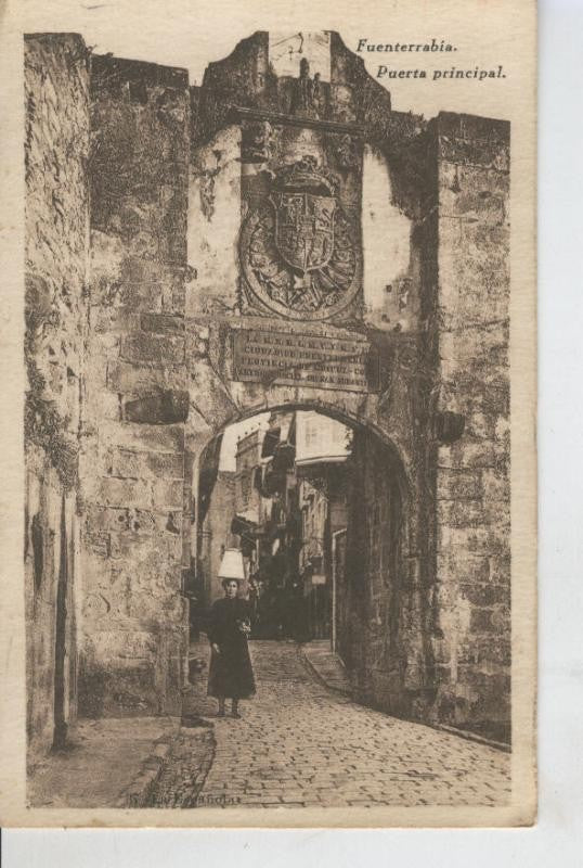 Postal B/N 0430 : Puerta principal de Fuenterrabia