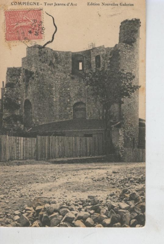 Postal B/N 0475 : Compiegne-Tour Jeanne D,Arc