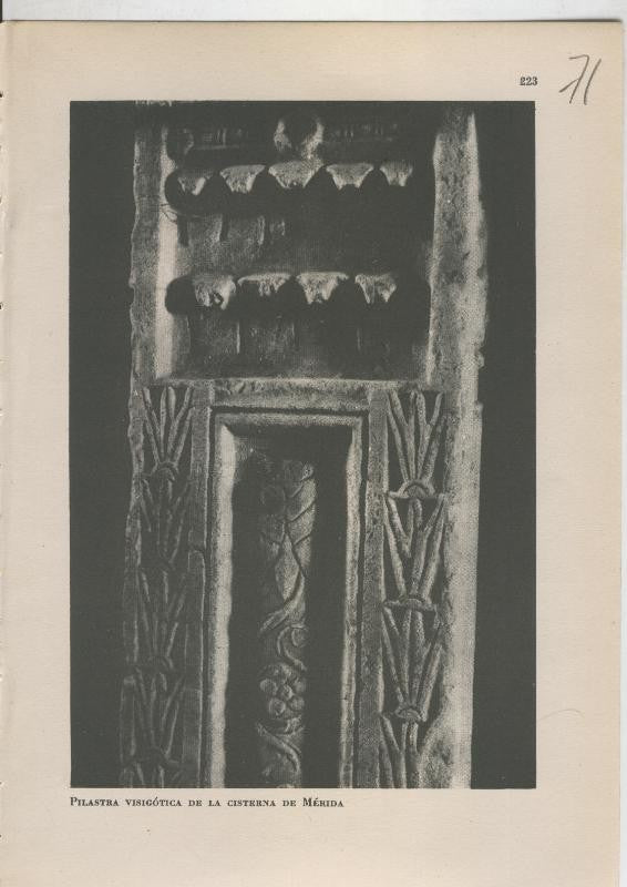 Arte Hispanico lamina numerada 071: Pilastra visigotica de la cisterna de Merida