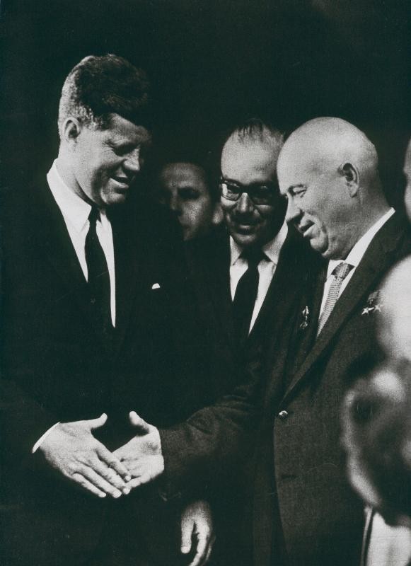 John Fitzgeral Kennedy y Kruschov