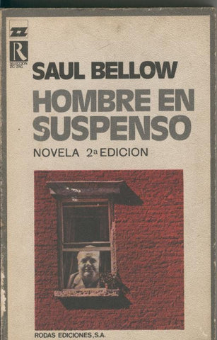 Hombre en suspenso