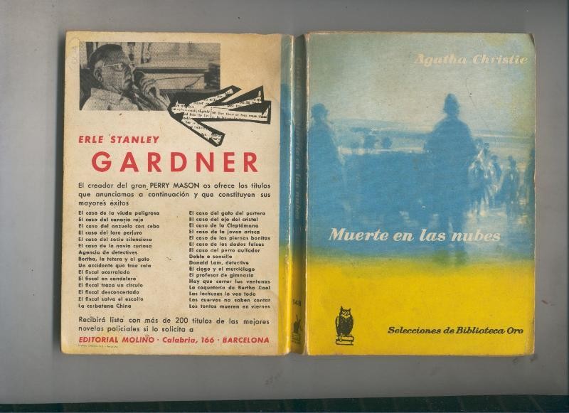 Selecciones de Biblioteca Oro numero 148: Muerte en las nubes