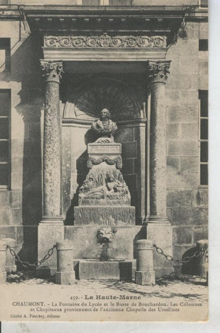 Postal 010841: Busto de Bouhardon en la fontaine du Lycee en Chaumont