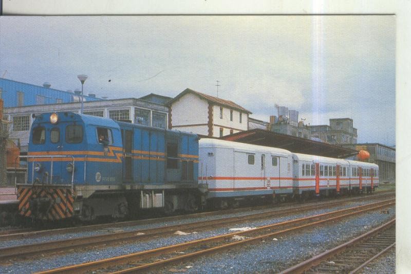 Postal 011018: Locomotora diesel electrica 1059, correo Leon-Bilbao,estacion Aranguren en 1987