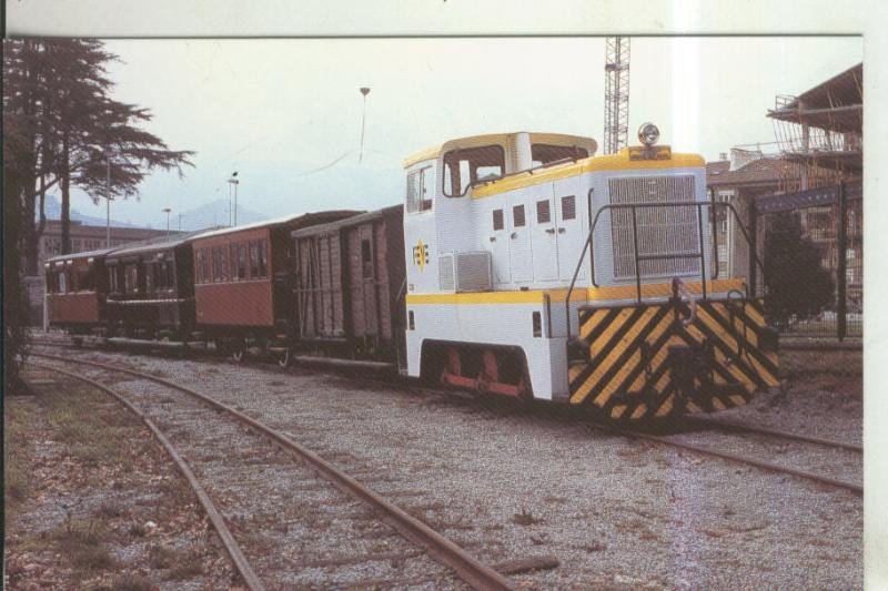 Postal 011022: Tractor diesel hidraulico numero 1324, museo Azpeitia en 1996