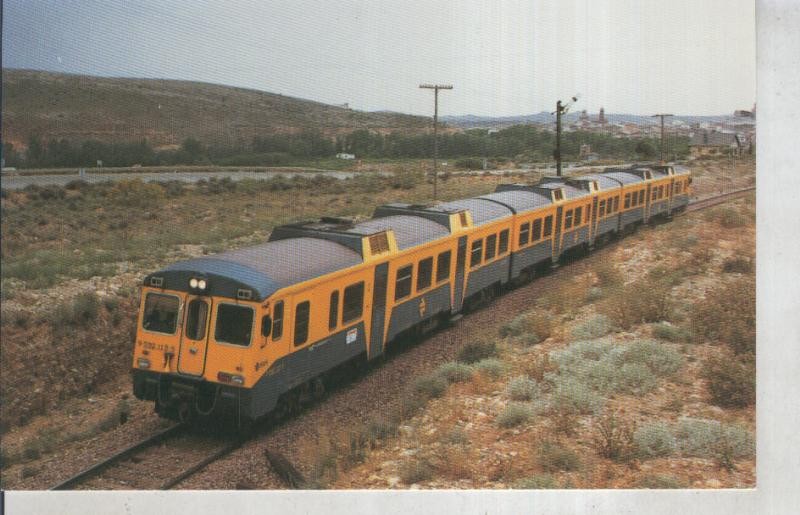 Postal 011222: Automotores diesel serie 592-001/140 en Muel , Zaragoza en 1991