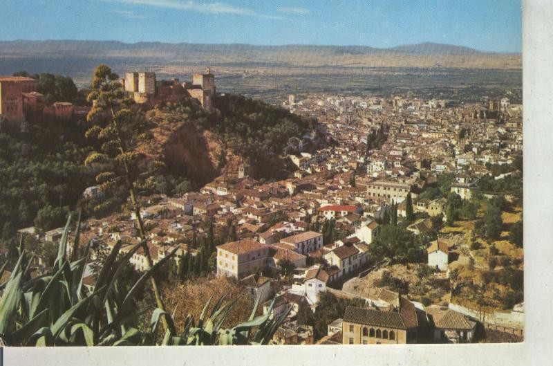 Postal 011555: Vista general de Granada