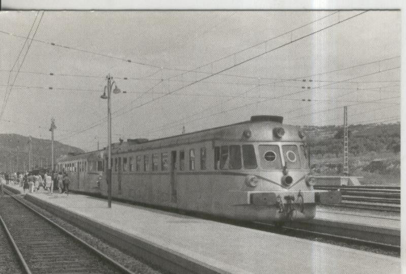 Postal 011831: Automotor diesel Renault ABJ-9332