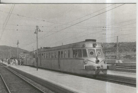 Postal 011831: Automotor diesel Renault ABJ-9332