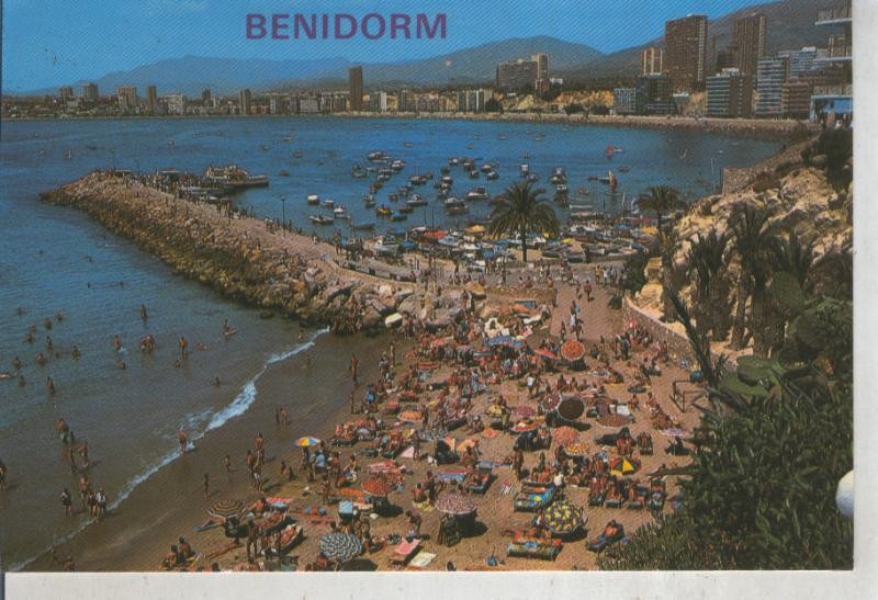 Postal 011950: Puerto y Playa Poniente de Benidorm,alicante