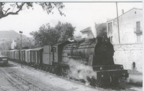 Postal 012383: Locomotora Renfe tipo 240, linea Barcelona-Portbou, año 1950