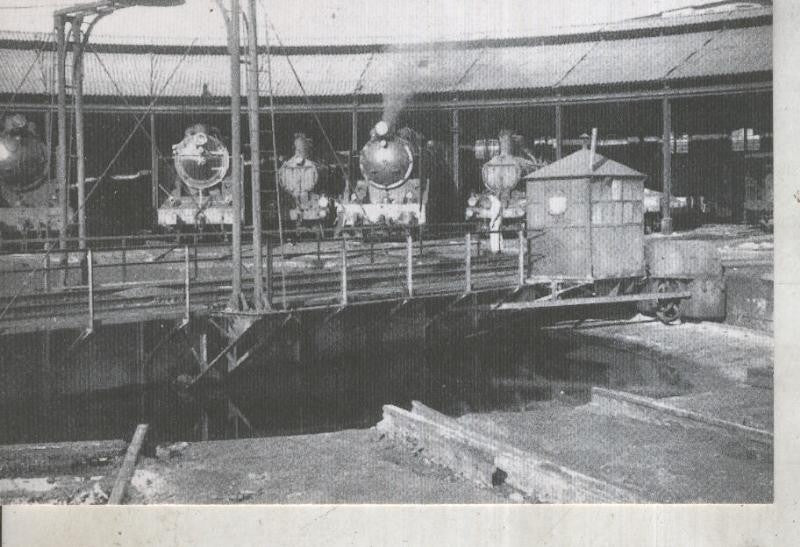 Postal 012526: Vista parcial del deposito de Campo Sepulcro ( Zaragoza), años sesenta