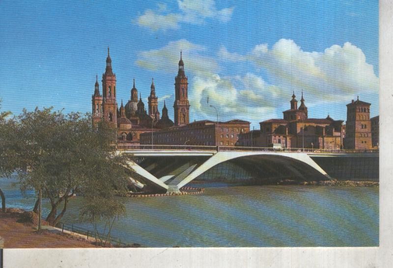 Postal 012734: El Ebro con la basilica del Pilar de fondo en Zaragoza