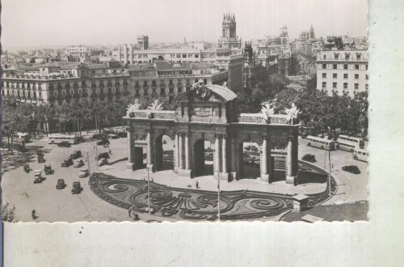 Postal 013021: Madrid, Puerta de Alcala