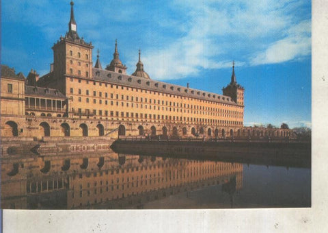 Postal 013069: Monasterio de El Escorial con el estanque de la huerta