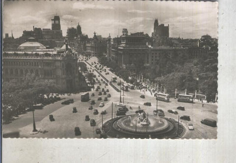 Postal 013259: Fuente de la Cibeles y calle de Alcala en Madrid