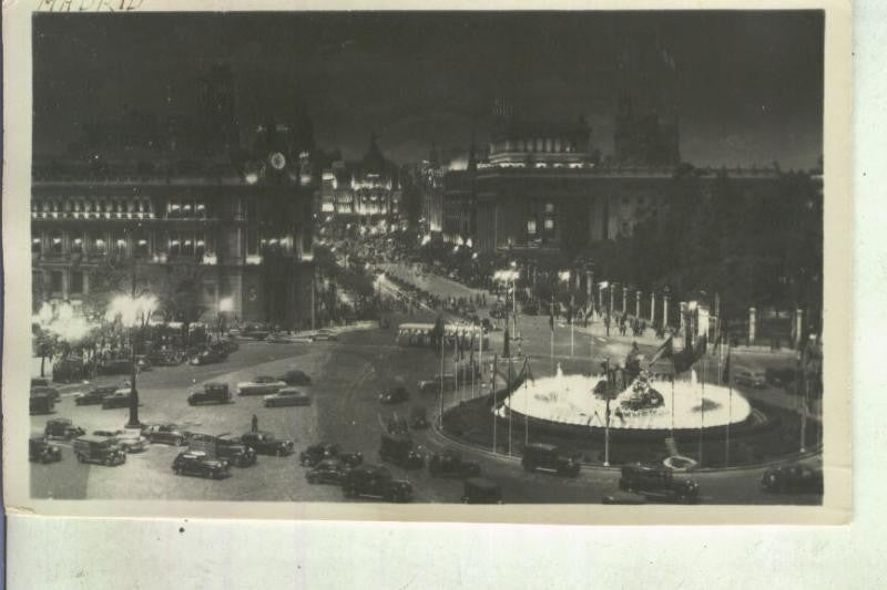Postal 013302: Vista nocturna de cibeles y calle alcala de Madrid