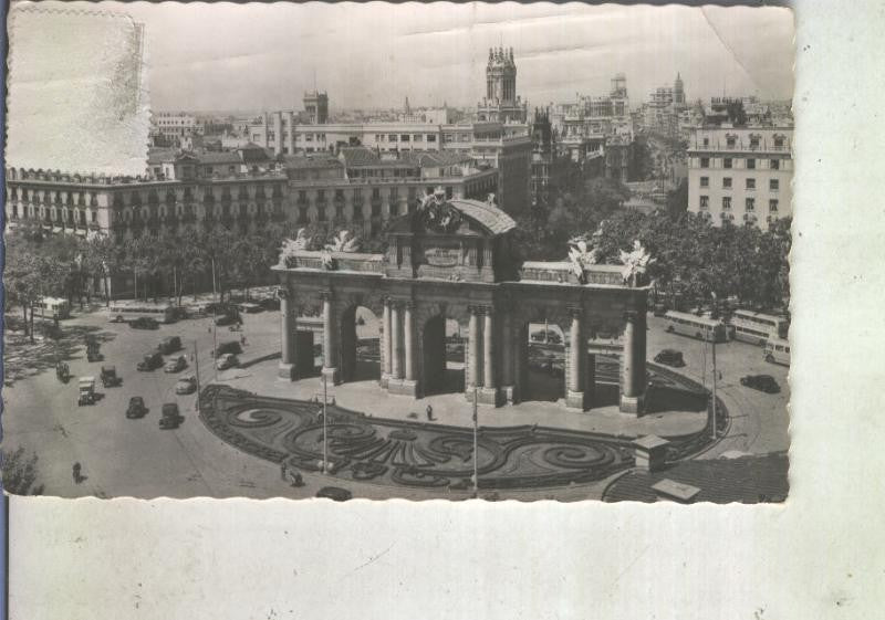 Postal 013536: Puerta de Alcala en Madrid