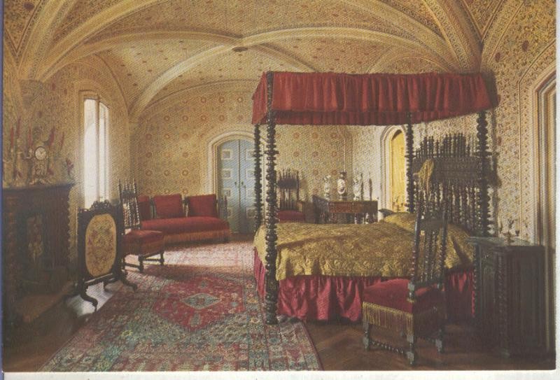 Postal 014144: Cuarto de la reina D.Amelia en el Palacio Nacional de Sintra, Portugal
