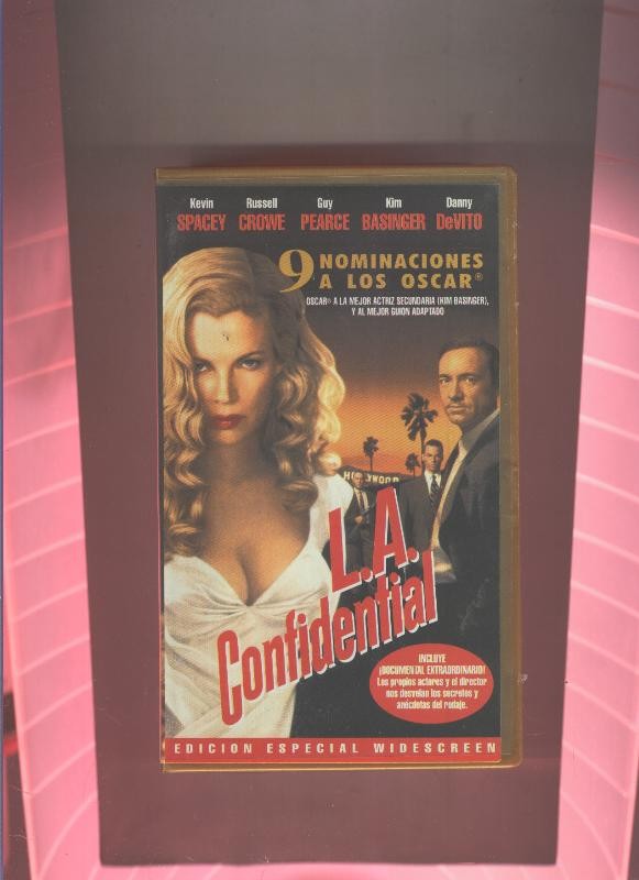 Video VHS La confidential (Kim Basinger-Russell Crowe)