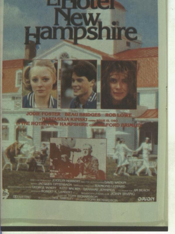 Foto cine 135: El hotel New Hampshire (Jodie Foster-Beau bridges)
