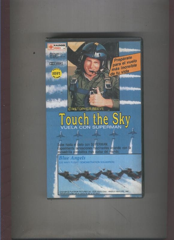 Video VHS: Touch the Sky vuela con Superman