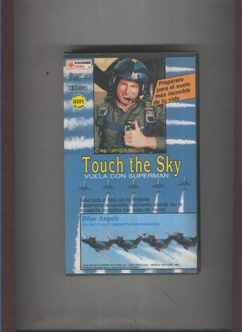 Video VHS: Touch the Sky vuela con Superman