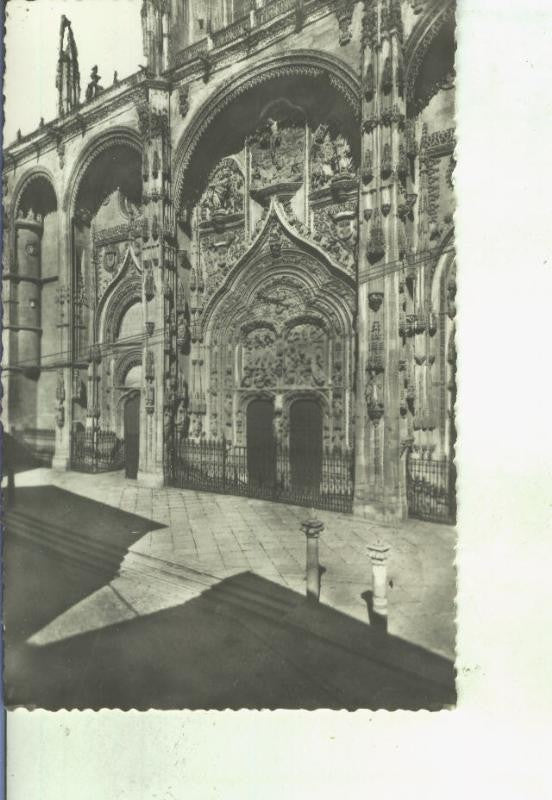 Postal 014698: Fachada principal de la nueva Catedral de Salamanca