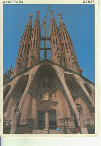 Postal 014717: Vista parcial de la Sagrada Familia en Barcelona