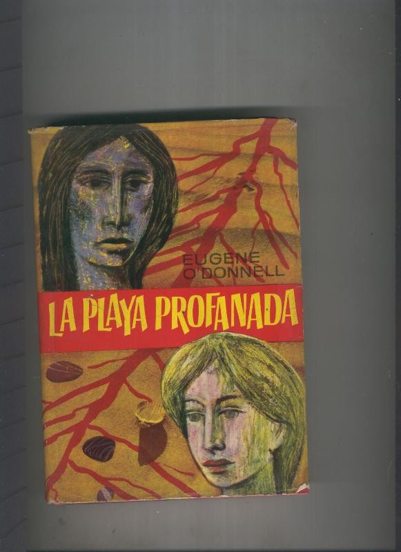 La playa profanada